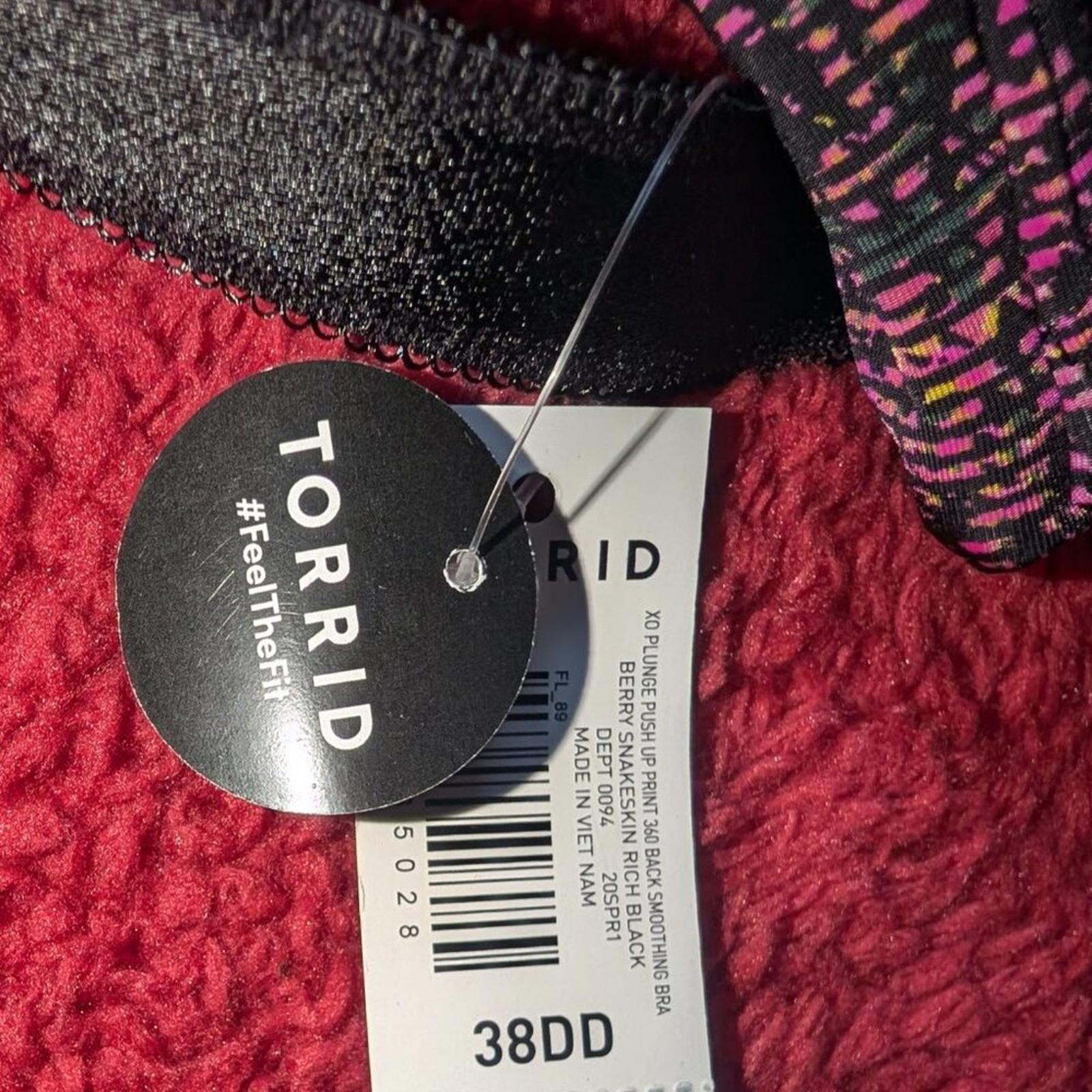 Torrid Push Up Bra, Berry Snakeskin Print, 38DD, NWT